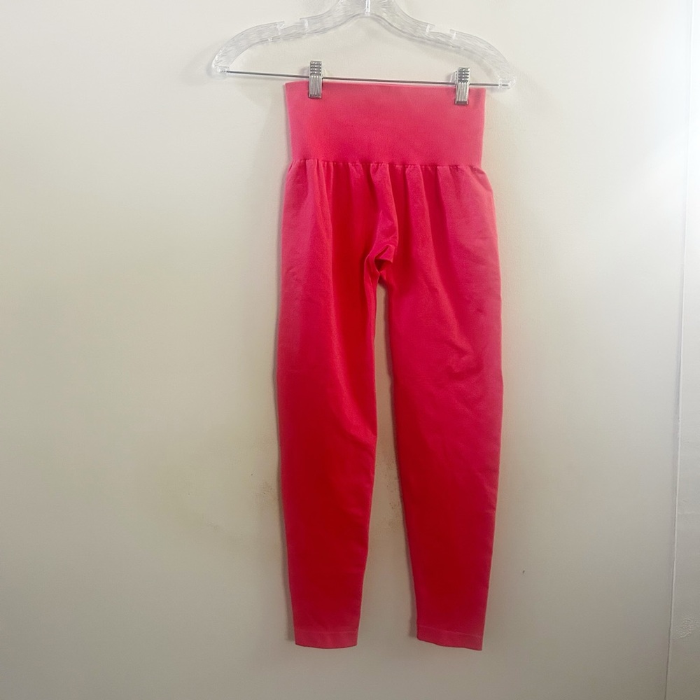 Navigation coral pink leggings small‎